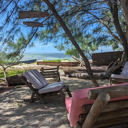 Ocean Lodge Kite & Windsurf Antsiranana Экстерьер фото