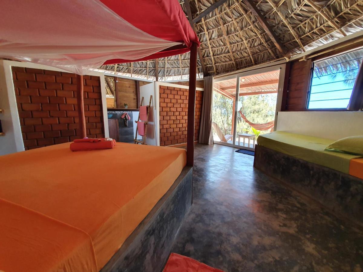 Ocean Lodge Kite & Windsurf Antsiranana Экстерьер фото